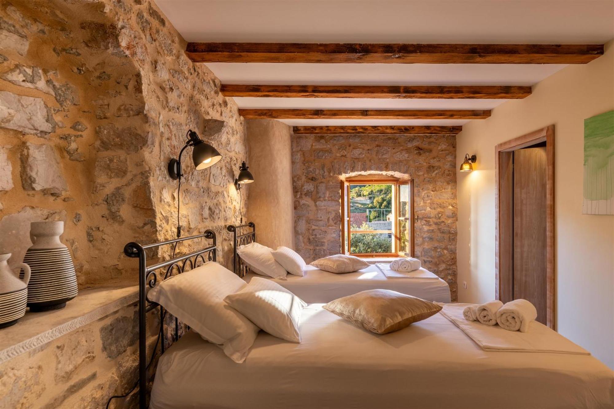 Dvor Pitve Villas Jelsa  Chambre photo